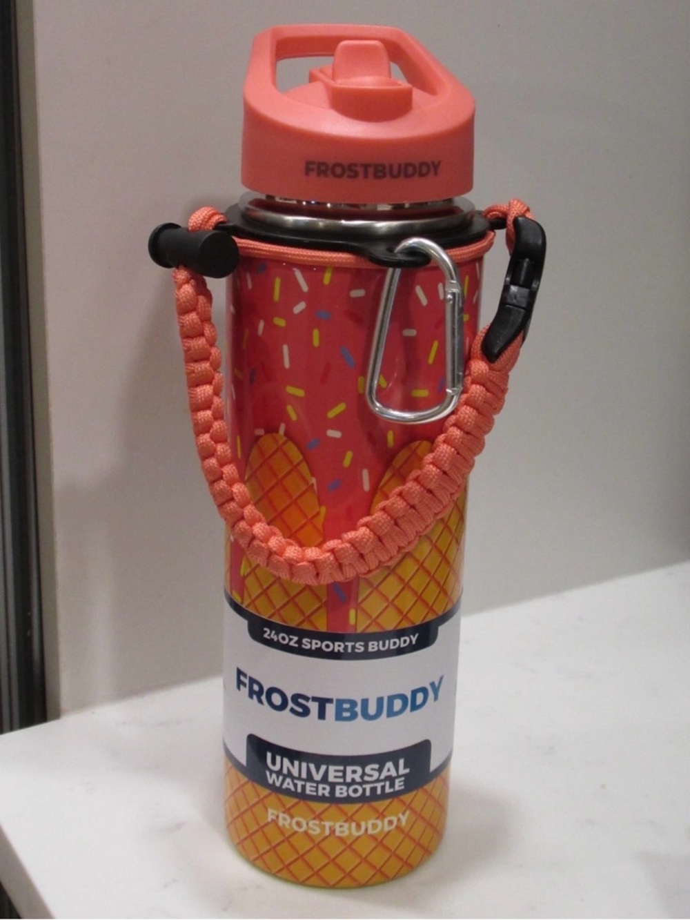 NWT!! 💗💦 FrostBuddy Coral Universal Water Bottle